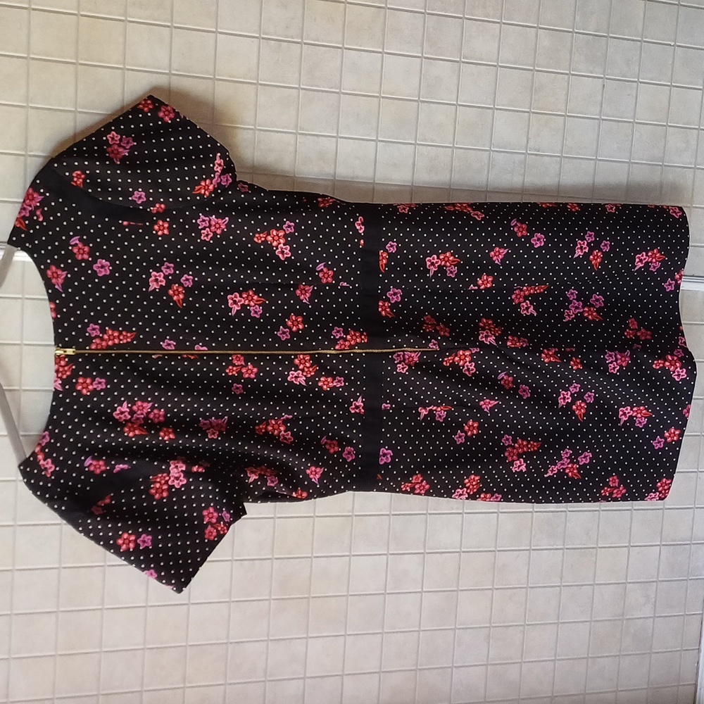 Floral False Wrap Dress - Picture 2 of 4